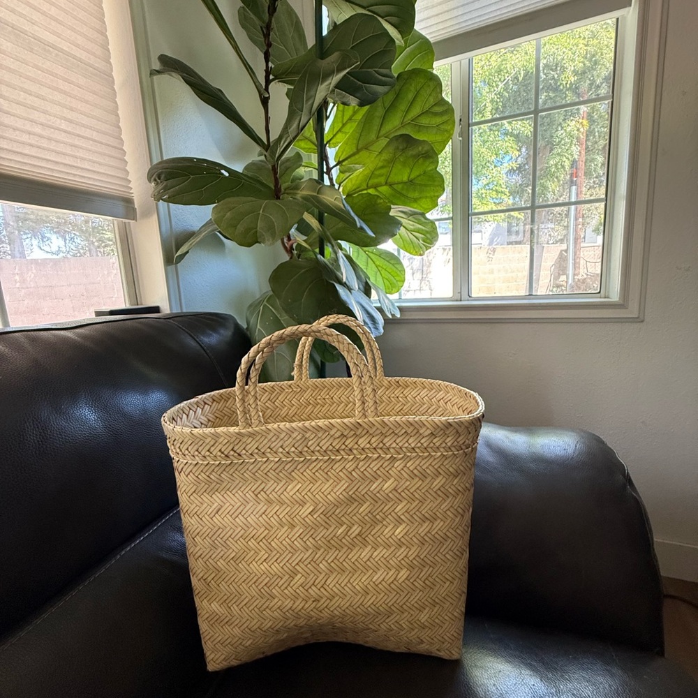 Woven Straw Tote Bag Brand New